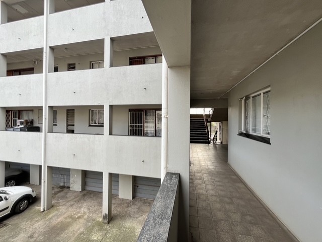 4 Bedroom Property for Sale in Southernwood Eastern Cape